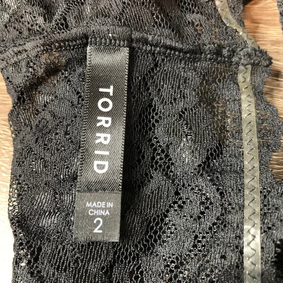 Torrid Size 2 Hipster Caged Back Black Lace Panties NWT! - Picture 4 of 5
